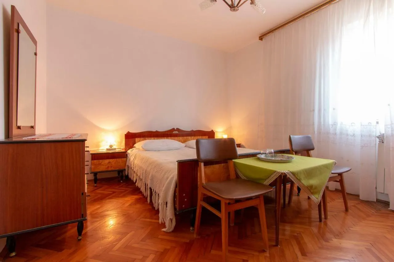 Irena'S Place A2 Rovinj